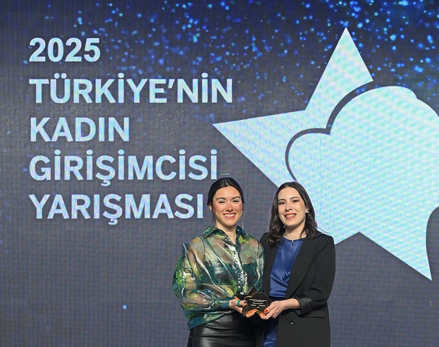 Alev Ertem - Cansu Ertem Paoletti